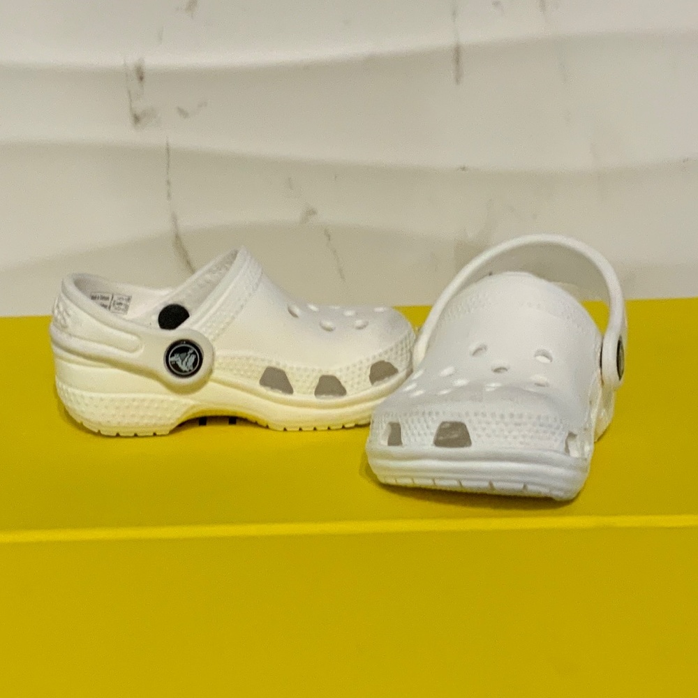 Infant Crocs Littles Clog, White,, size 2/3
